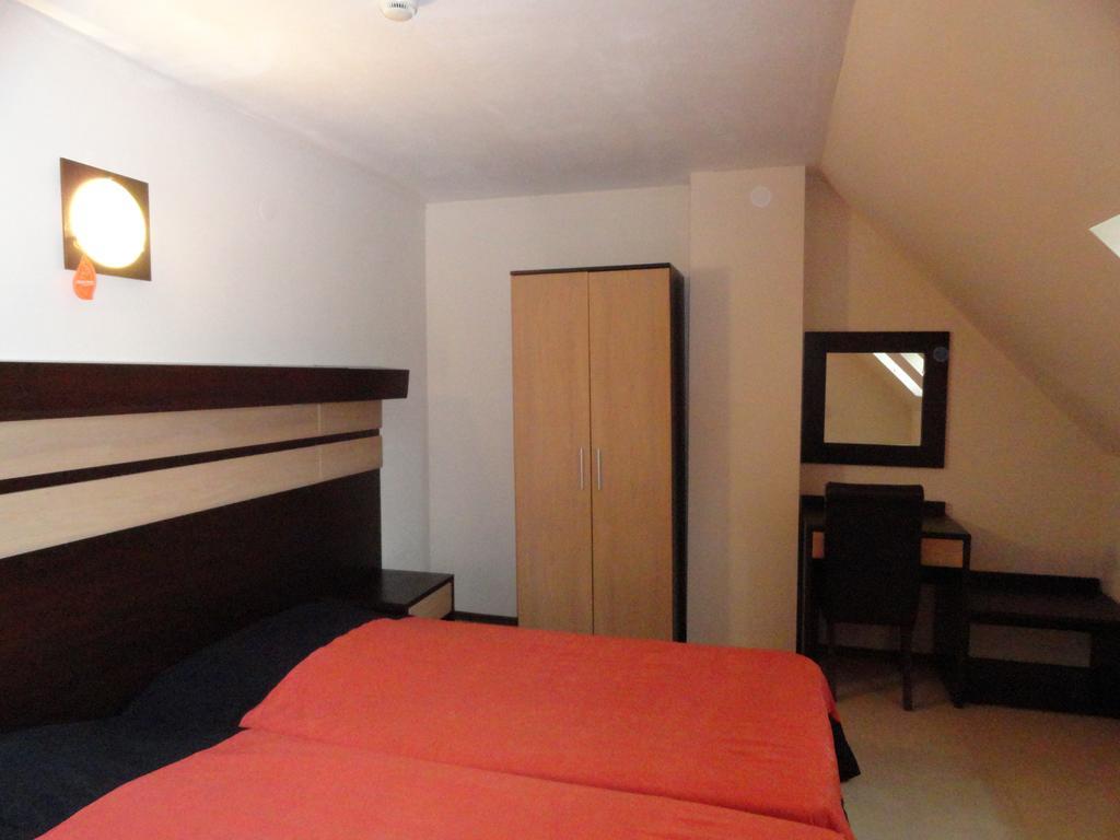 Hotel Byalo More Banite Habitación foto