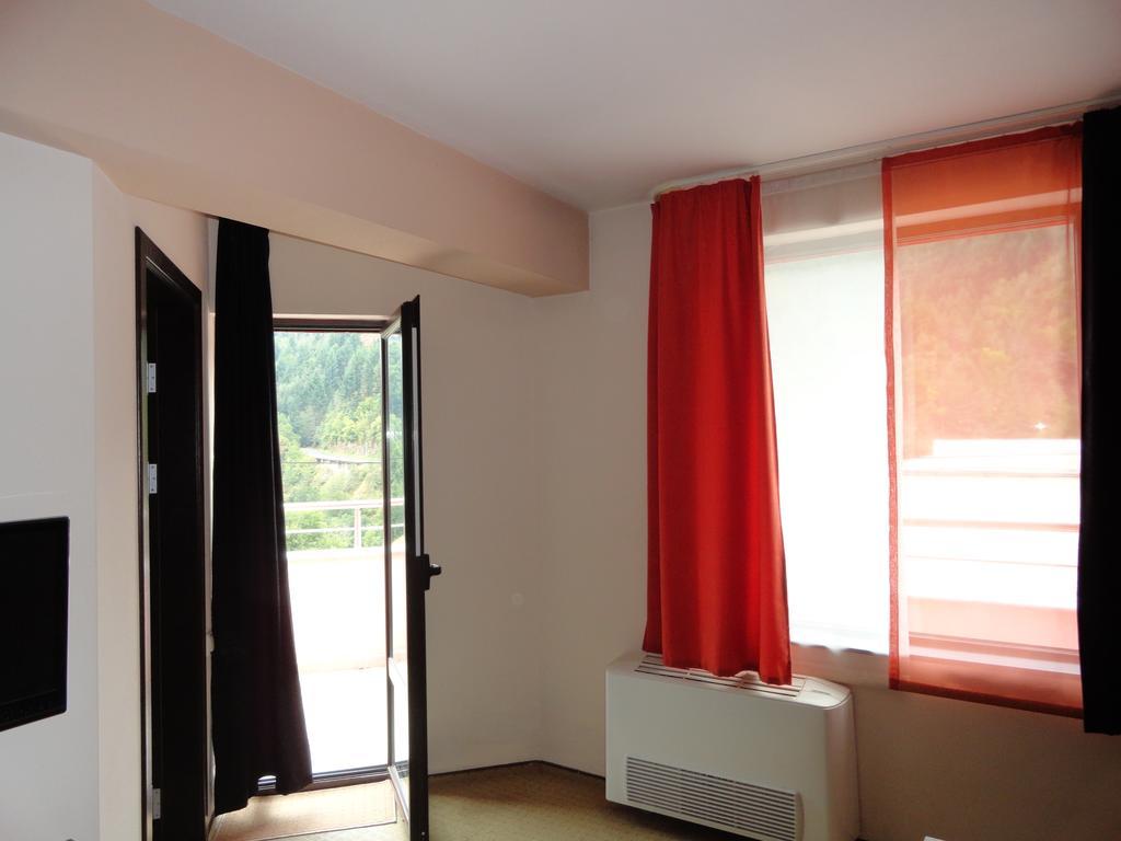 Hotel Byalo More Banite Habitación foto