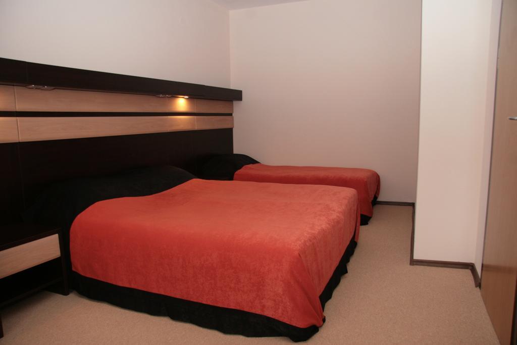 Hotel Byalo More Banite Habitación foto