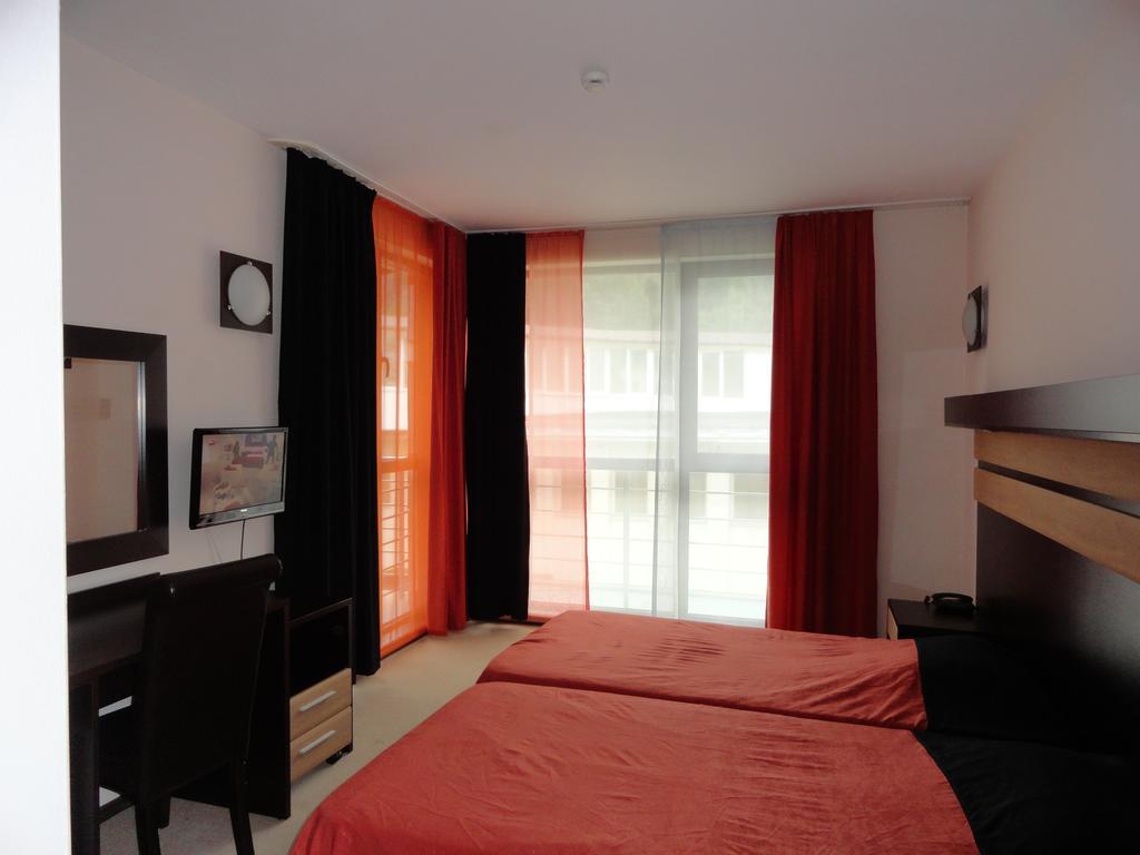 Hotel Byalo More Banite Habitación foto